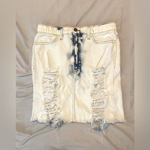 Fashion nova distressed jean skirt